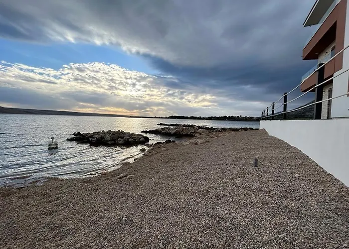 Beach Apartment Paklenica